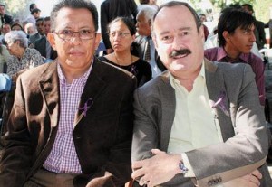 El hoy candidato con el director de Asuntos Religiosos, Saùl Medina Mondragón. 