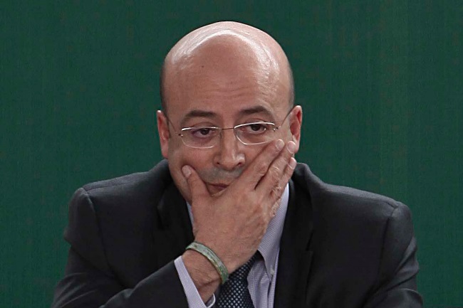 RENATO SALES HEREDIA.- DEBE RENUNCIAR EL COMISIONADO NACIONAL DE “SEGURIDAD”.