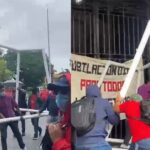 Vandalismo de profesores disidentes enoja a comerciantes